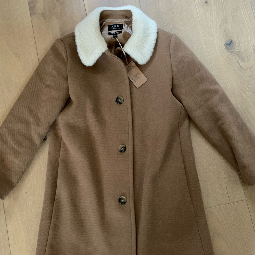 APC Sherpa collar wool winter coat size 34